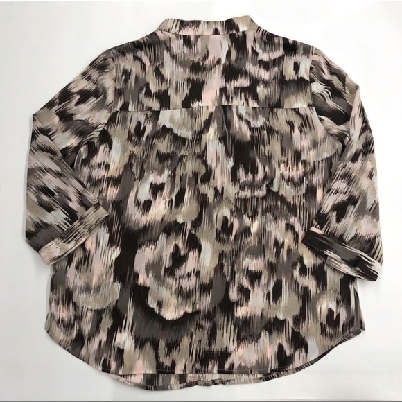 Chico’s Brown Tan Pleated V-Neck Blouse - Picture 9 of 13